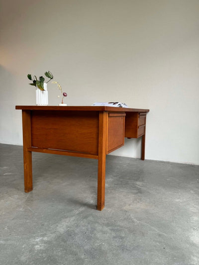 
                  
                    Bureau XL eiken - LOUI.STORE
                  
                