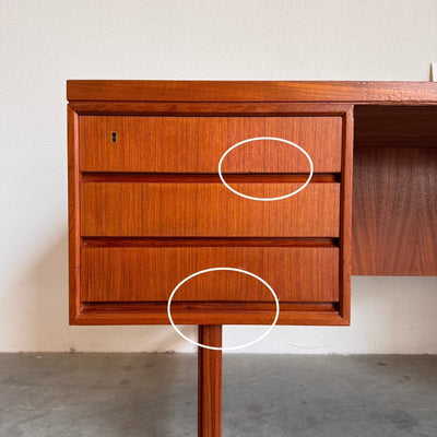 
                  
                    Deens design bureau Omann Jun - twee zijdig - LOUI.STORE
                  
                