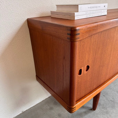 
                  
                    Deens design sideboard H.W. Klein teak - LOUI.STORE
                  
                