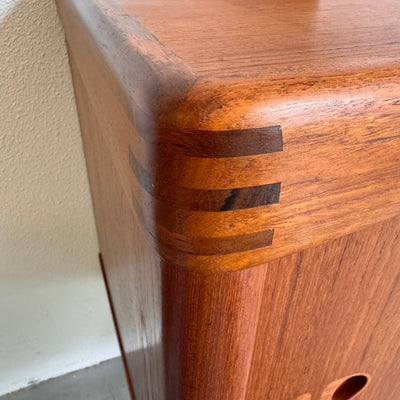 
                  
                    Deens design sideboard H.W. Klein teak - LOUI.STORE
                  
                