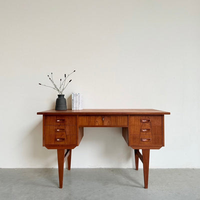 Deens vintage bureau in teak - LOUI