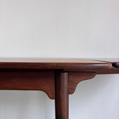 
                  
                    Deense Omann Jun uitschuifbare eettafel (model 54) in palissander - LOUI
                  
                