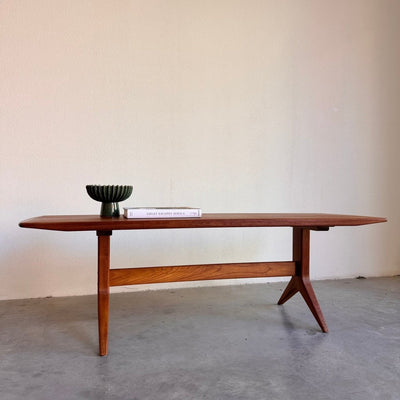 
                  
                    Design salontafel door Johannes Andersen teak - LOUI.STORE
                  
                