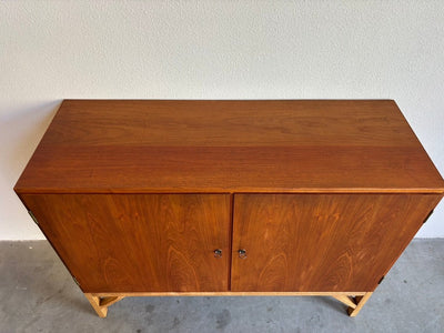 
                  
                    Design teak highboard Børge Mogensen model 132 - LOUI.STORE
                  
                