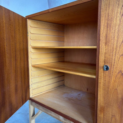 
                  
                    Design teak highboard Børge Mogensen model 132 - LOUI.STORE
                  
                