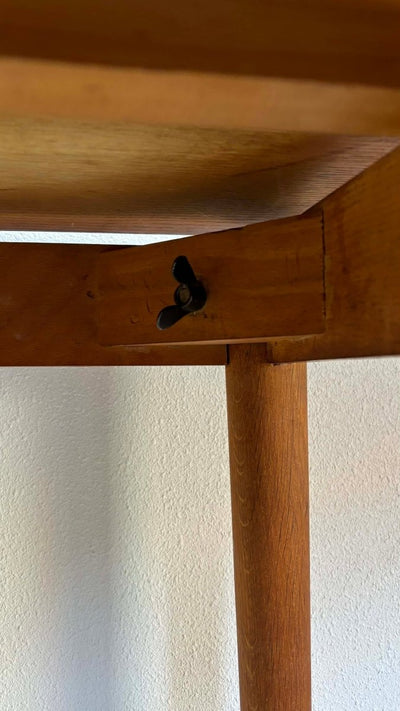 
                  
                    Eettafel ovaal uitschuifbaar - LOUI.STORE
                  
                