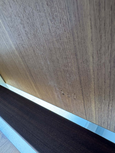 
                  
                    Eettafel Poul Cadovius met klapbladen - LOUI.STORE
                  
                