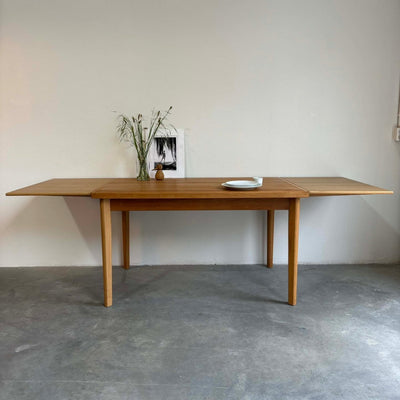 
                  
                    Eiken eettafel uitschuifbaar - LOUI.STORE
                  
                