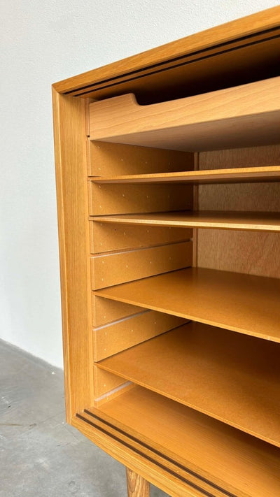 
                  
                    Eiken sideboard verborgen lades - LOUI.STORE
                  
                