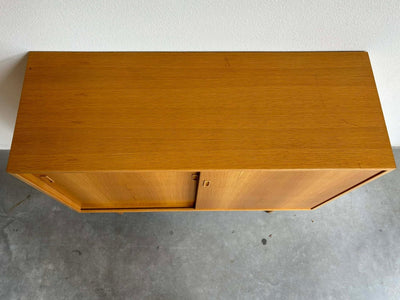
                  
                    Eiken sideboard verborgen lades - LOUI.STORE
                  
                