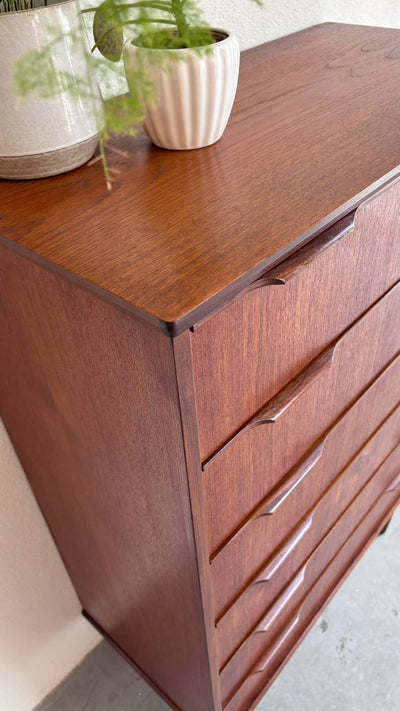 Grote ladekast 6* in teak - LOUI.STORE