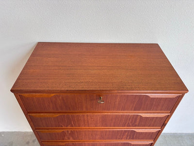 
                  
                    Grote vintage ladekast teak - LOUI.STORE
                  
                