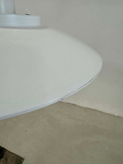 
                  
                    Hanglamp wit Frimann (UFO) - LOUI.STORE
                  
                