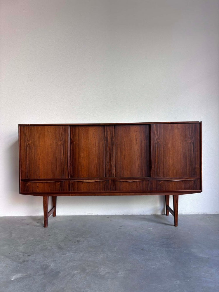 
                  
                    Highboard palissander E.W. Bach - LOUI.STORE
                  
                