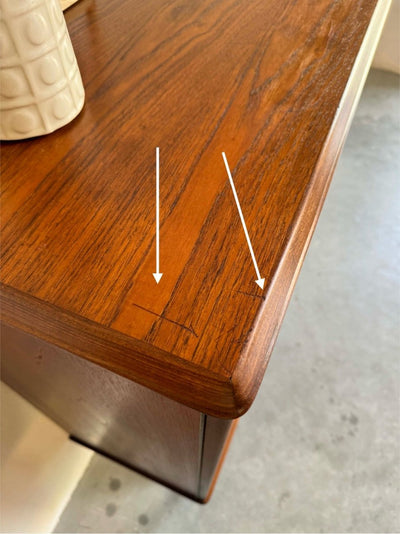 
                  
                    Highboard teak en eiken - LOUI.STORE
                  
                