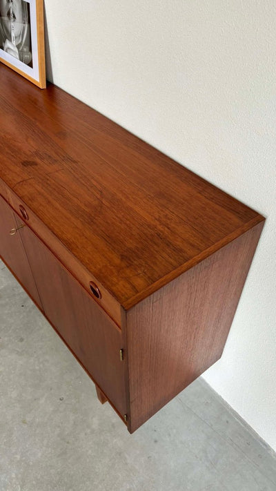 
                  
                    Highboard teak ronde greep - LOUI.STORE
                  
                