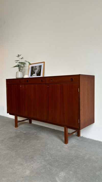 
                  
                    Highboard teak ronde greep - LOUI.STORE
                  
                
