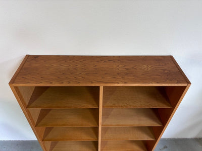 Hundevad boekenkast eiken 108 - LOUI.STORE