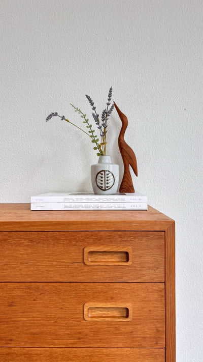 
                  
                    Hundevad ladekast eiken - LOUI.STORE
                  
                