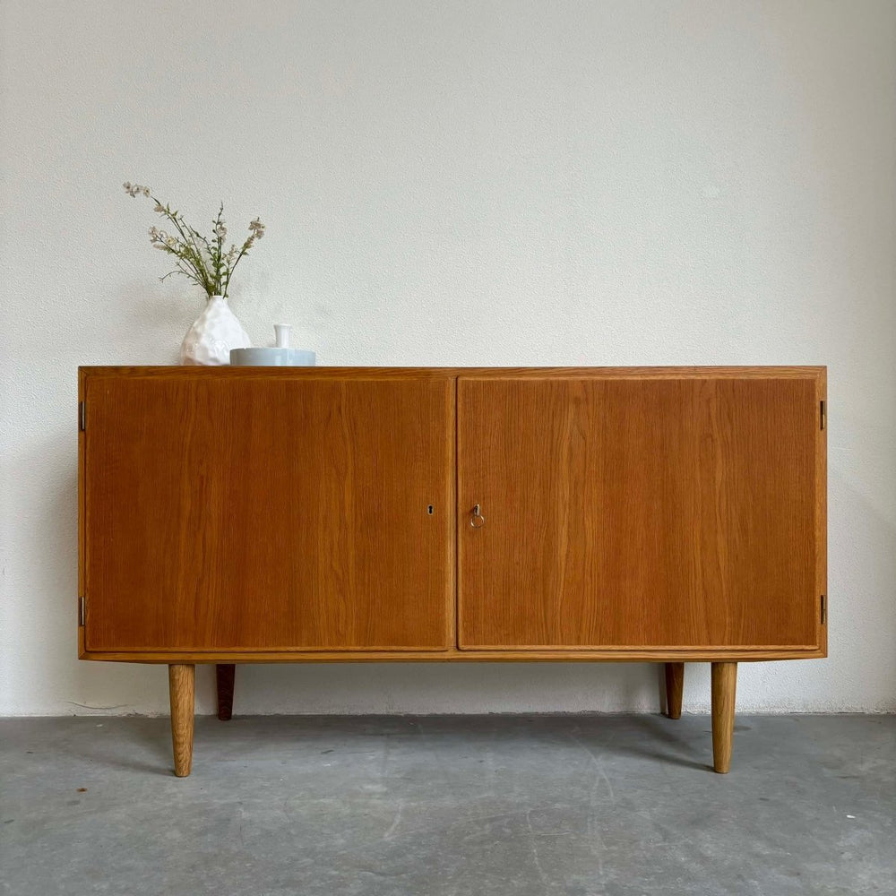 Hundevad sideboard eiken - LOUI.STORE