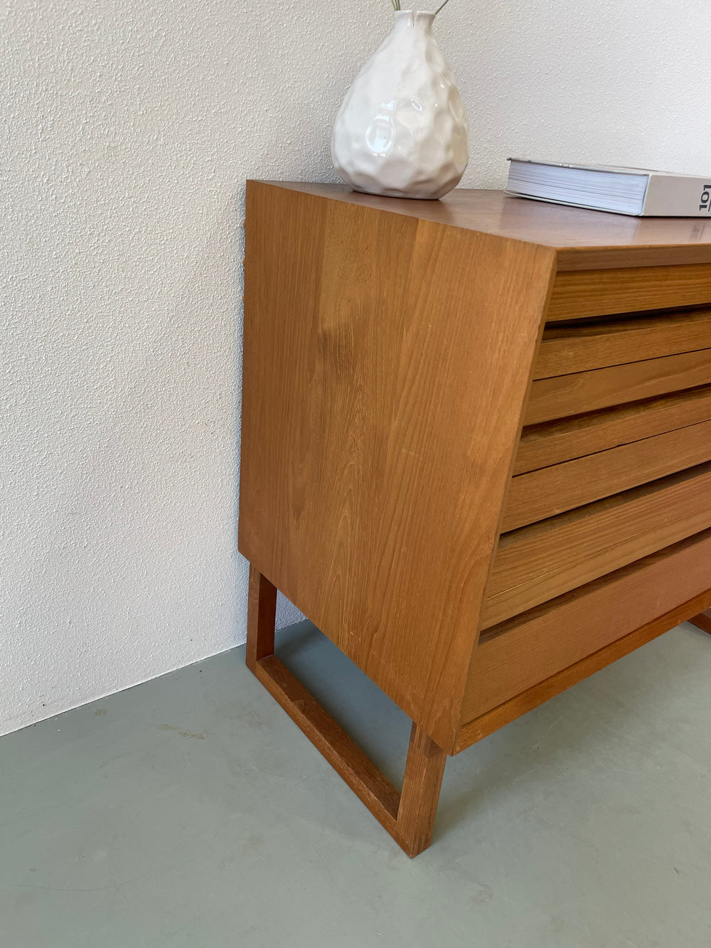 
                  
                    Poul Cadovius ladekast
                  
                