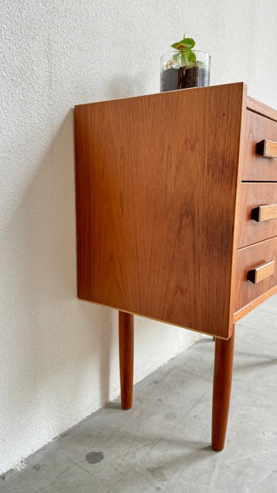 
                  
                    Klein ladekastje metalen greep - LOUI.STORE
                  
                