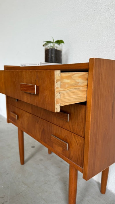 
                  
                    Klein ladekastje metalen greep - LOUI.STORE
                  
                