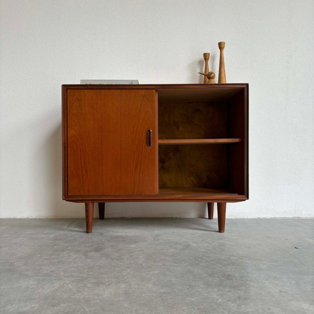 Klein sideboard schuifdeuren - LOUI.STORE