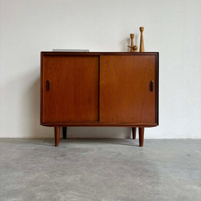 Klein sideboard schuifdeuren - LOUI.STORE