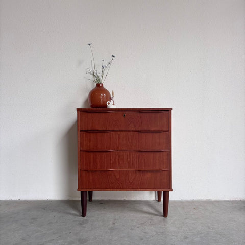 Klein vintage ladekastje 4* teak - LOUI