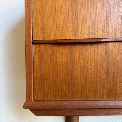 
                  
                    Kleine vintage ladekast 3* teak - LOUI
                  
                