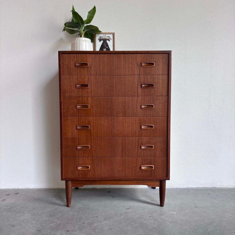 Ladekast 6* teak gebogen plint - LOUI.STORE