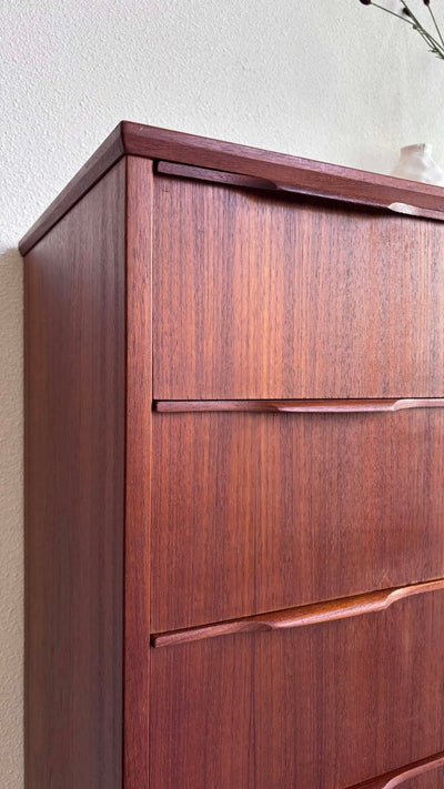 
                  
                    Ladekast 6* teak - LOUI.STORE
                  
                