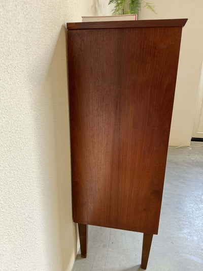 
                  
                    Ladekast ovale greepjes 6* - LOUI.STORE
                  
                