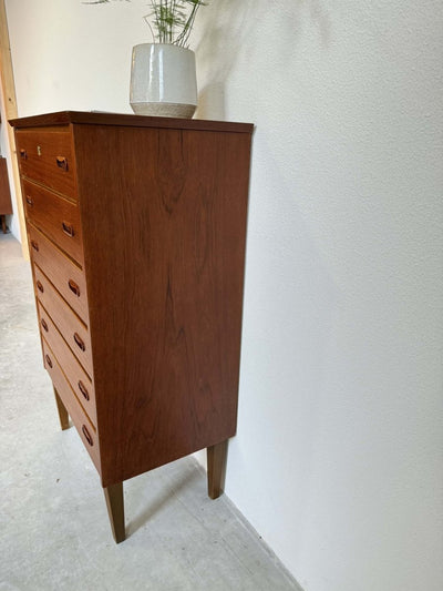 
                  
                    Ladekast ovale greepjes 6* - LOUI.STORE
                  
                