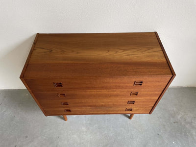 
                  
                    Ladekast teak 4* - LOUI.STORE
                  
                