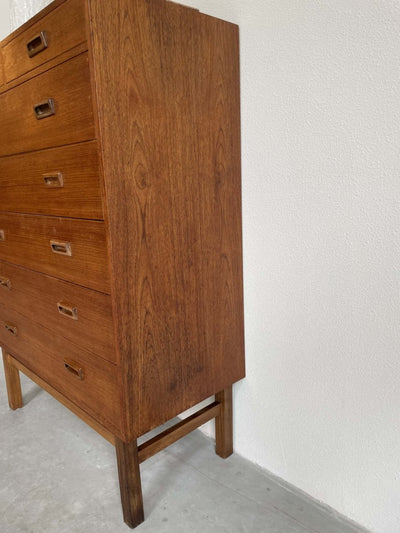 
                  
                    Ladekast teak Holger Jensen 7* - LOUI.STORE
                  
                