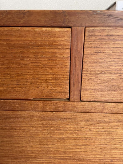 
                  
                    Ladekast teak Holger Jensen 7* - LOUI.STORE
                  
                