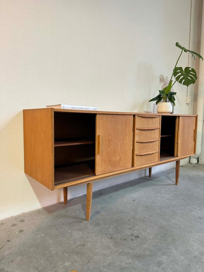 Lowboard eiken smalle lades - LOUI.STORE