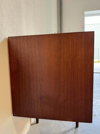 
                  
                    Lowboard teak 4 lades 2 schuifdeuren - LOUI.STORE
                  
                