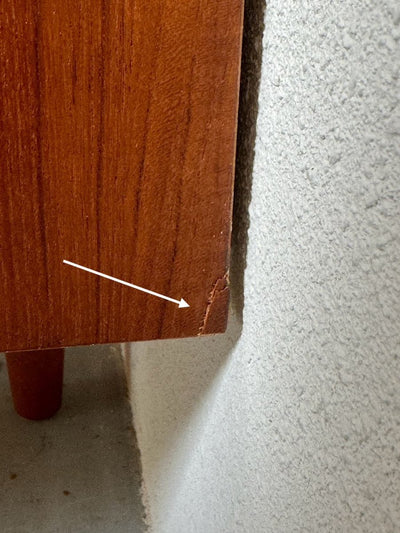 
                  
                    Lowboard teak lades en schuifdeuren - LOUI.STORE
                  
                