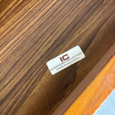 
                  
                    Mid century Deense bijzettafel lades teak - LOUI.STORE
                  
                