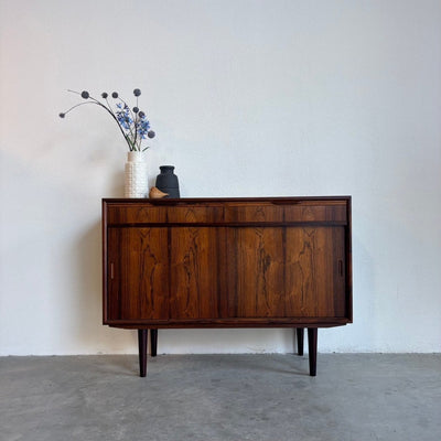 Mid century sideboard in palissander lades + schuifdeuren - LOUI.STORE