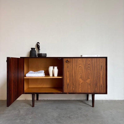 Mid Century sideboard palissander ronde knopjes - LOUI.STORE