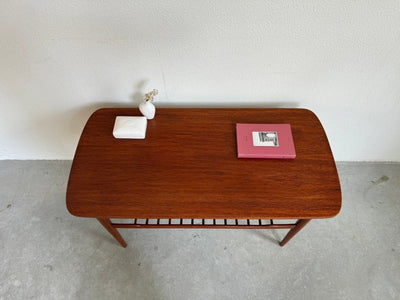 
                  
                    Salontafel teak spijltjes - LOUI.STORE
                  
                