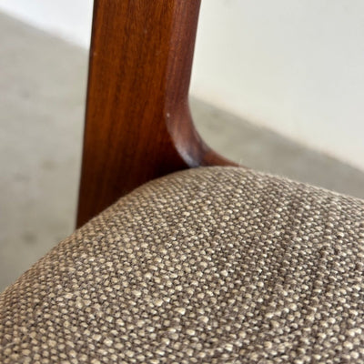 
                  
                    Set 4* Deens vintage eetkamerstoelen teak - LOUI.STORE
                  
                