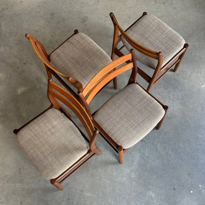 Set 4* Deens vintage eetkamerstoelen teak - LOUI.STORE