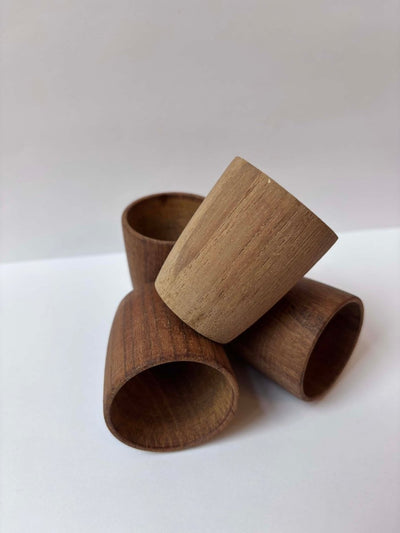 
                  
                    Set 4 teak eierdopjes - LOUI.STORE
                  
                