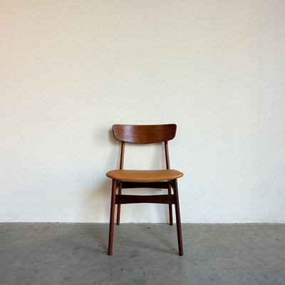 
                  
                    Set 4* vintage eetkamerstoelen teak - skai Schiønning & Elgaard - LOUI
                  
                
