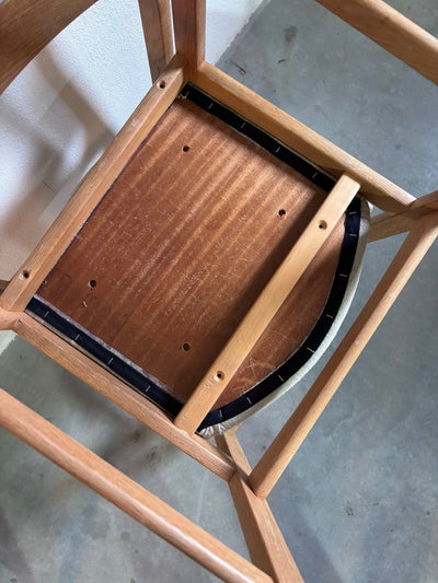 
                  
                    Set 4* vintage eiken stoelen - LOUI.STORE
                  
                